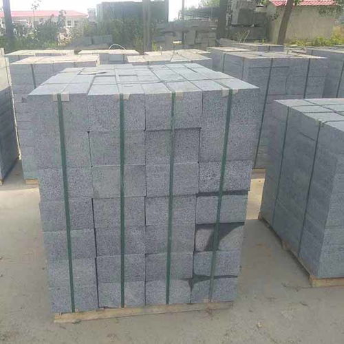 光面路沿石規(guī)格齊全 多圖